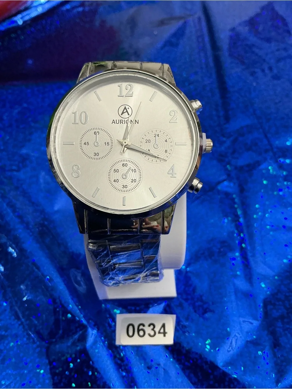 Silver Men's Dress Watch - Silver Dial